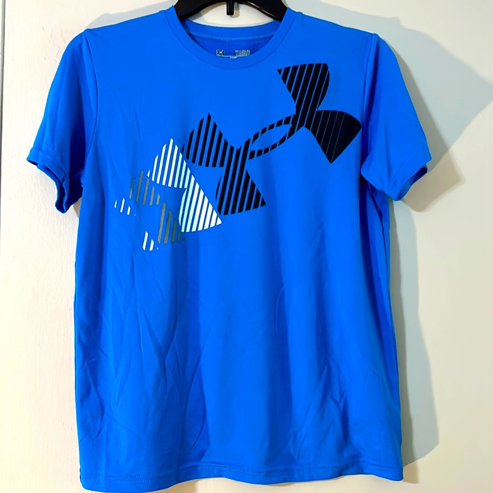 Under Armour tshirt YLG